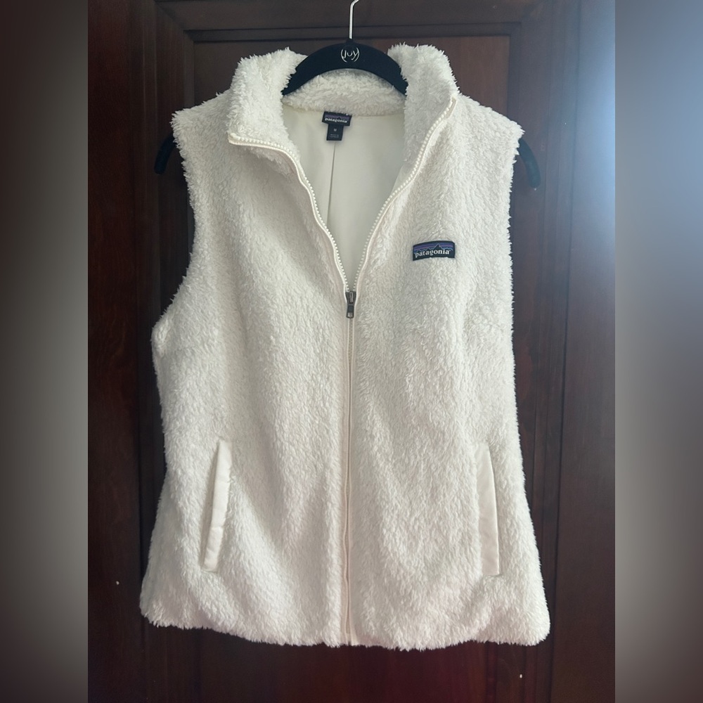 Patagonia Women's Los Gatos Cream Fleece Vest